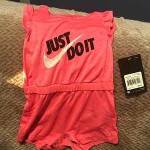 So cute 12M NIKE romper Pink